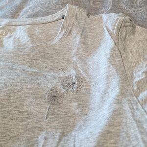 Elle Light Grey Short Sleeve Tee (Size S)
